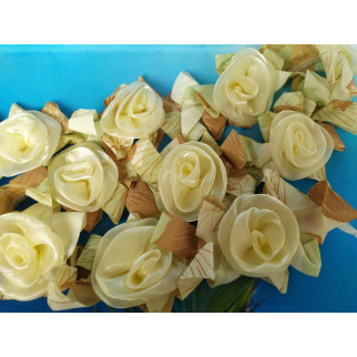 Троянди з тканини кремового кольору на резинці тасьма відріз 2,7м - Інтернет-магазин спільних покупок ToGether