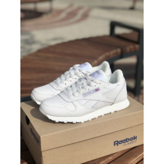 Жіночі кросівки Reebok Classic білого кольору - Інтернет-магазин спільних покупок ToGether