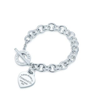 Срібний браслет з підвіскою у формі серця і замком-тогглом Tiffany & Co - Інтернет-магазин спільних покупок ToGether