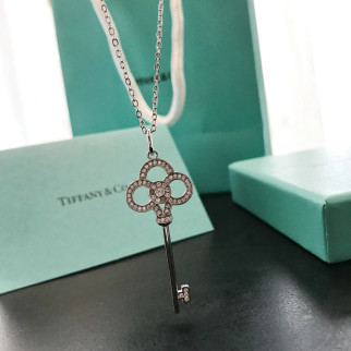 Срібний кулон Key Pendant Tiffany & Co - Інтернет-магазин спільних покупок ToGether