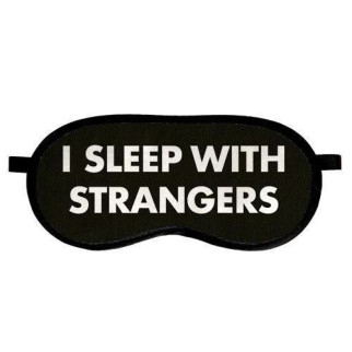 Маска для сну (на очі) з принтом "I sleep with strangers" - Інтернет-магазин спільних покупок ToGether