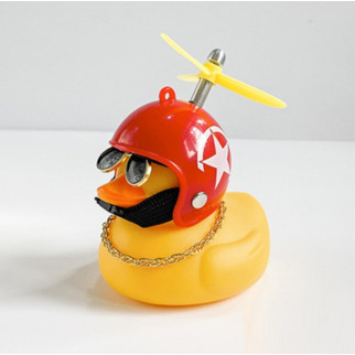 Автомобільна качка з шоломом та кріпленням Funny Ducks Red White 2 9990 - Інтернет-магазин спільних покупок ToGether