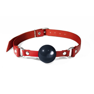 Кляп силіконовий Feral Feelings Silicon Ball Gag Red/Black, червоний ремінець, чорна кулька - Інтернет-магазин спільних покупок ToGether