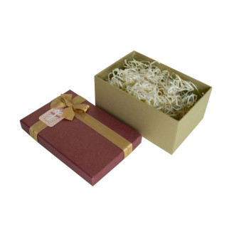 Подарункова коробка з бантом бордово-золота, M — 25×18,5×11,5 см - Інтернет-магазин спільних покупок ToGether