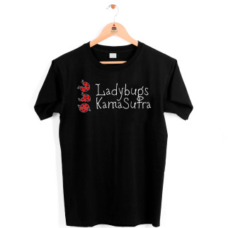 Футболка чорна з принтом "Ladybugs Kama Sutra. Сонечка" Каму Сутра" Кавун Футболки 18+ XS ФП012199 - Інтернет-магазин спільних покупок ToGether