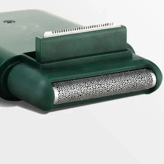 Акумуляторна чоловіча міні електробритва VGR V-390 для гоління бороди та вусів шейвер. Колір: зелений - Інтернет-магазин спільних покупок ToGether