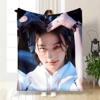 Плед 3D Stray Kids Hyunjin 3380_B 15800 135х160 см - Інтернет-магазин спільних покупок ToGether