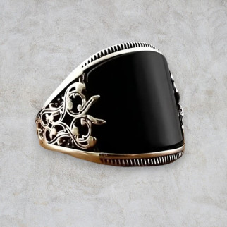 Каблучка чоловіча печатка перстень з чорним каменем у ретро стилі та візерунку срібляста розмір 20 - Інтернет-магазин спільних покупок ToGether