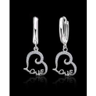 Сережки-підвіски Liresmina Jewelry Срібне серце з написом Love покрита фіанітами 3.7 см сріблясті - Інтернет-магазин спільних покупок ToGether