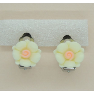 Сережки кліпси дитячі для вух без пробивання квітка Матіола Біла - Інтернет-магазин спільних покупок ToGether