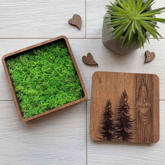Квадратна дерев'яна коробочка для обручок з мохом - Інтернет-магазин спільних покупок ToGether