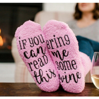 Подарункові шкарпетки RESTEQ "Капкейк" (кекси) з написом "Принеси вина" рожеві - Інтернет-магазин спільних покупок ToGether