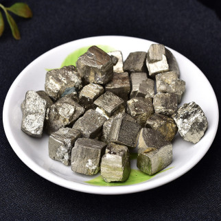 Натуральний камінь Пірит RESTEQ 5 шт. Мінерал Pyrite 8-15 мм. Сірчаний колчедан. Залізний колчедан. Вогняний камінь. Кубики Піриту - Інтернет-магазин спільних покупок ToGether