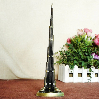 Статуетка Бурдж-Халіфа RESTEQ з інкрустованим камінням. Мініатюрна модель Burj Khalifa. Сувенір Башта Халіфи зі стразами 18 см - Інтернет-магазин спільних покупок ToGether