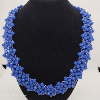 Кольє ручної роботи з кристалів і бісеру ошатне прикраса довжина 50 см у різних кольорах Синій - Інтернет-магазин спільних покупок ToGether