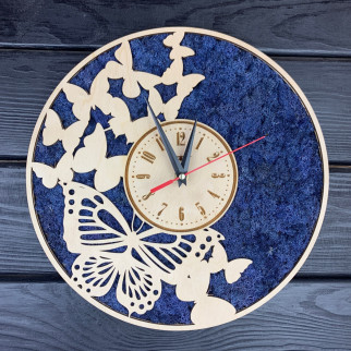 Яскравий настінний годинник з дерева з мохом "Метелики" - Інтернет-магазин спільних покупок ToGether